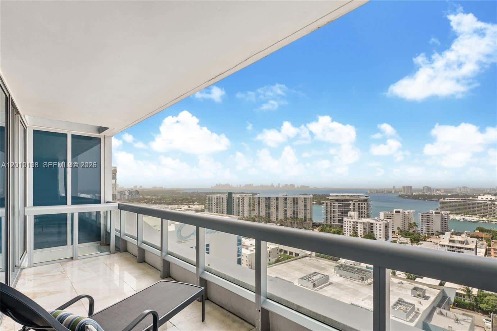 6899 Collins Ave # 2010, Miami Beach FL 33141