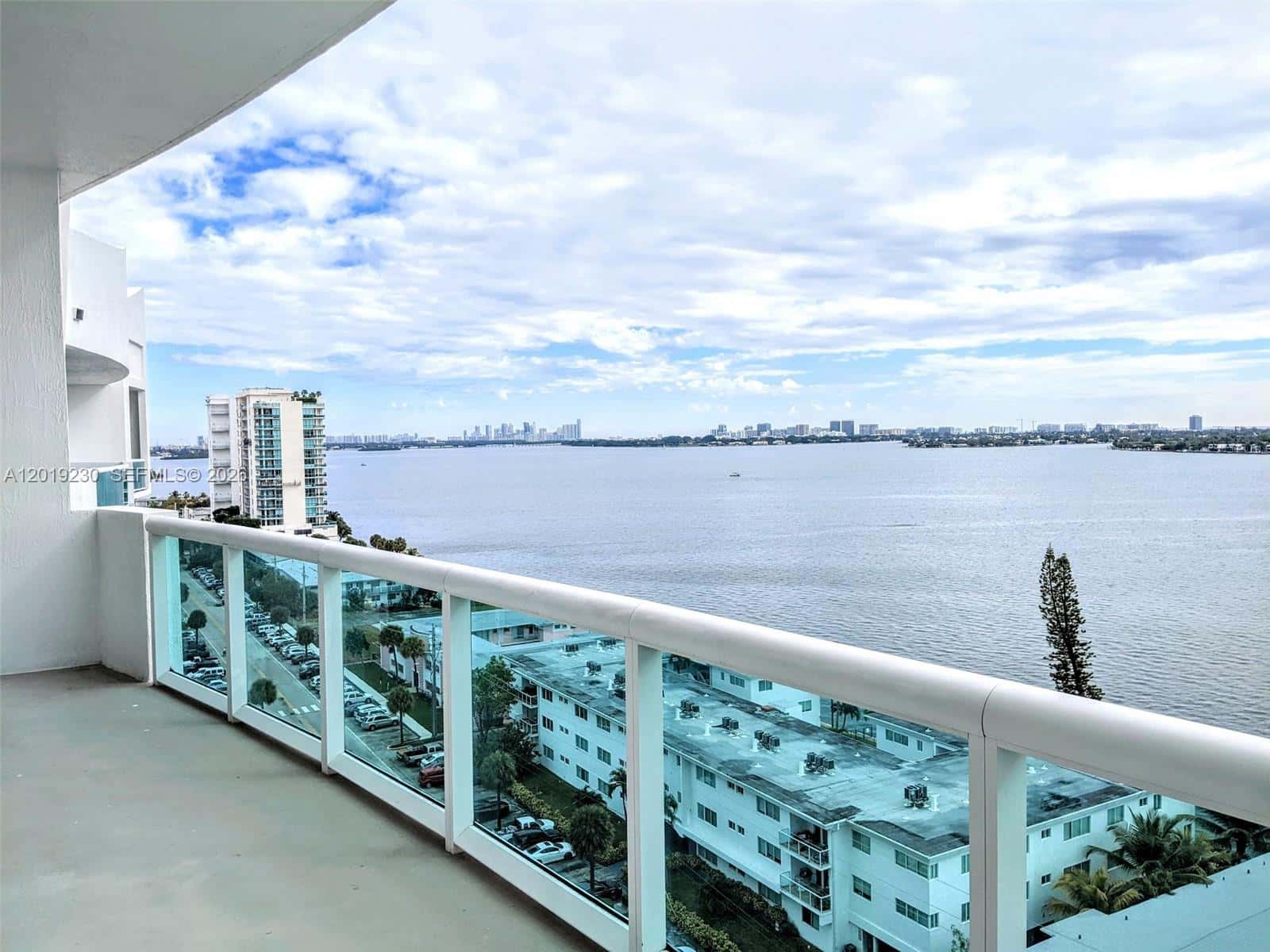 7910 Harbor Island Dr # 504, North Bay Village FL 33141