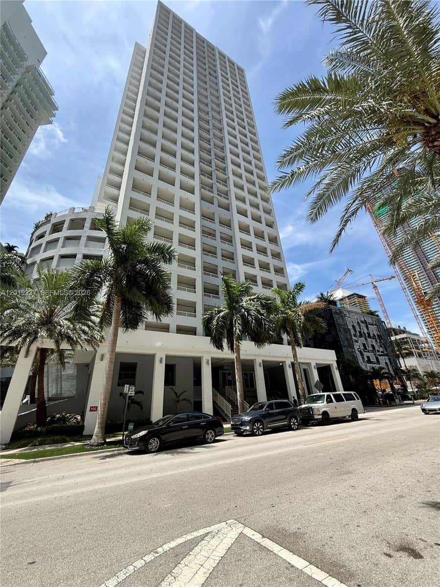 170 SE 14th St # 1205, Miami FL 33131
