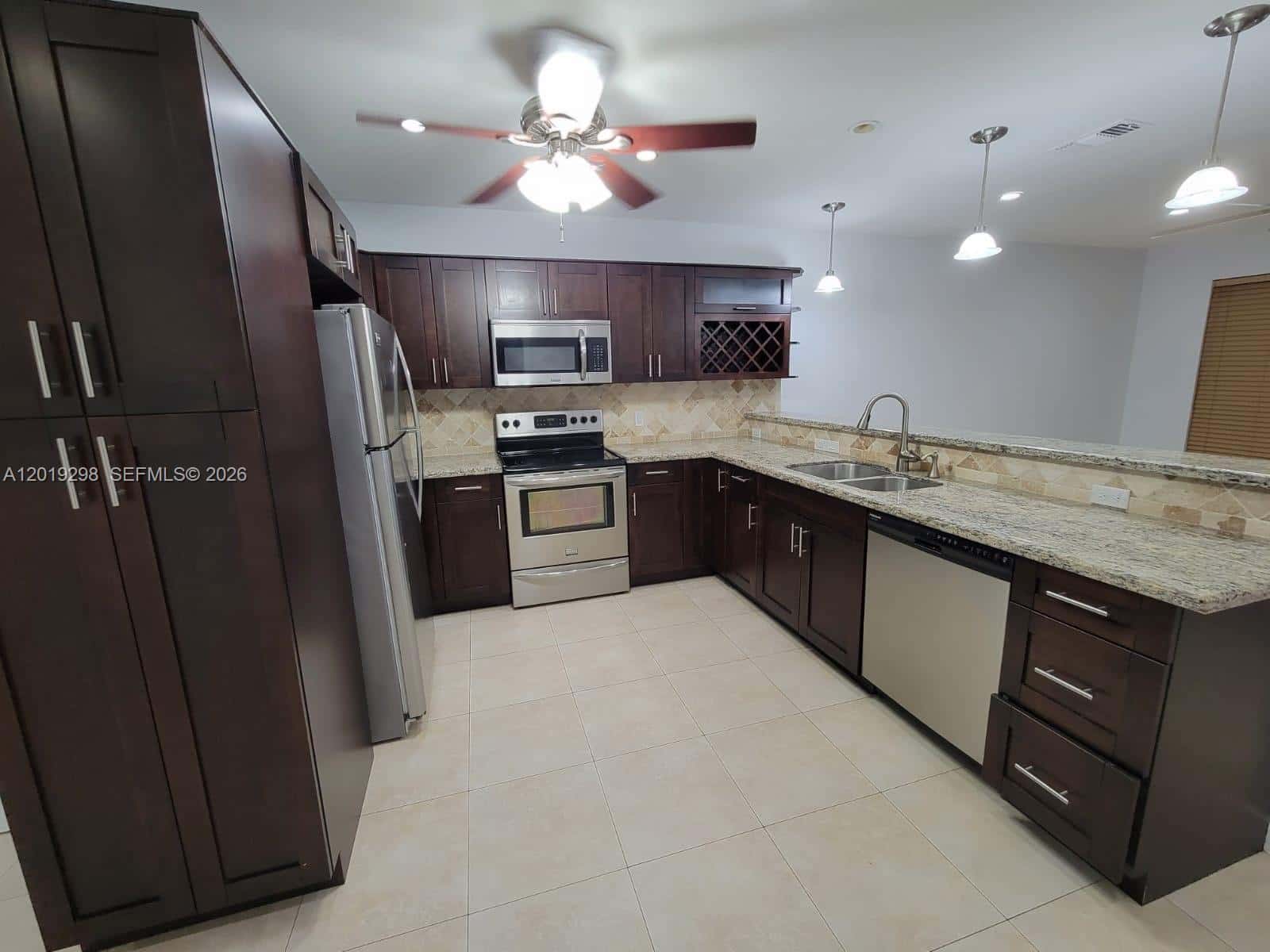 5780 SW 61st St # 5780, Miami FL 33143