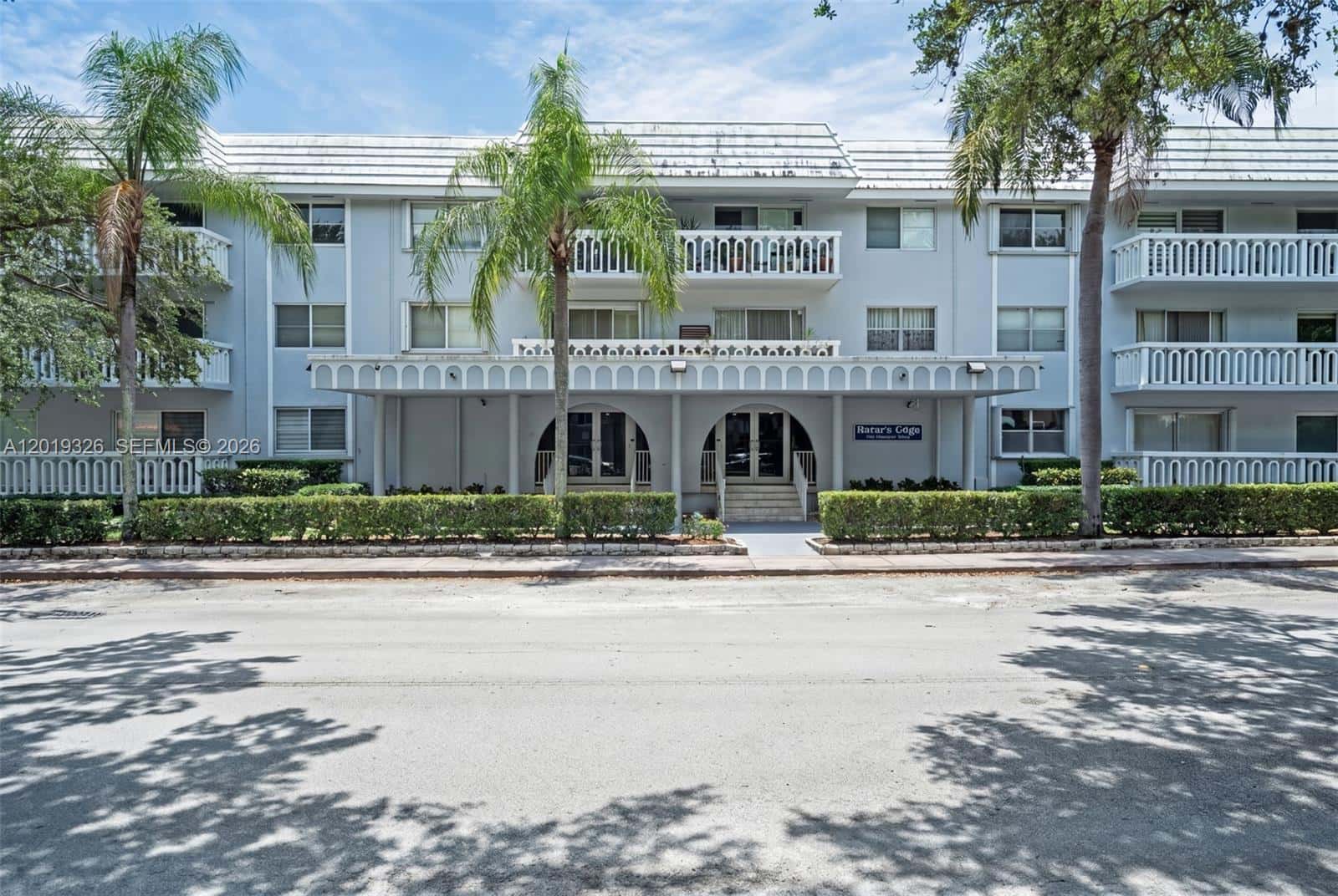100 Edgewater Dr # 342, Coral Gables FL 33133