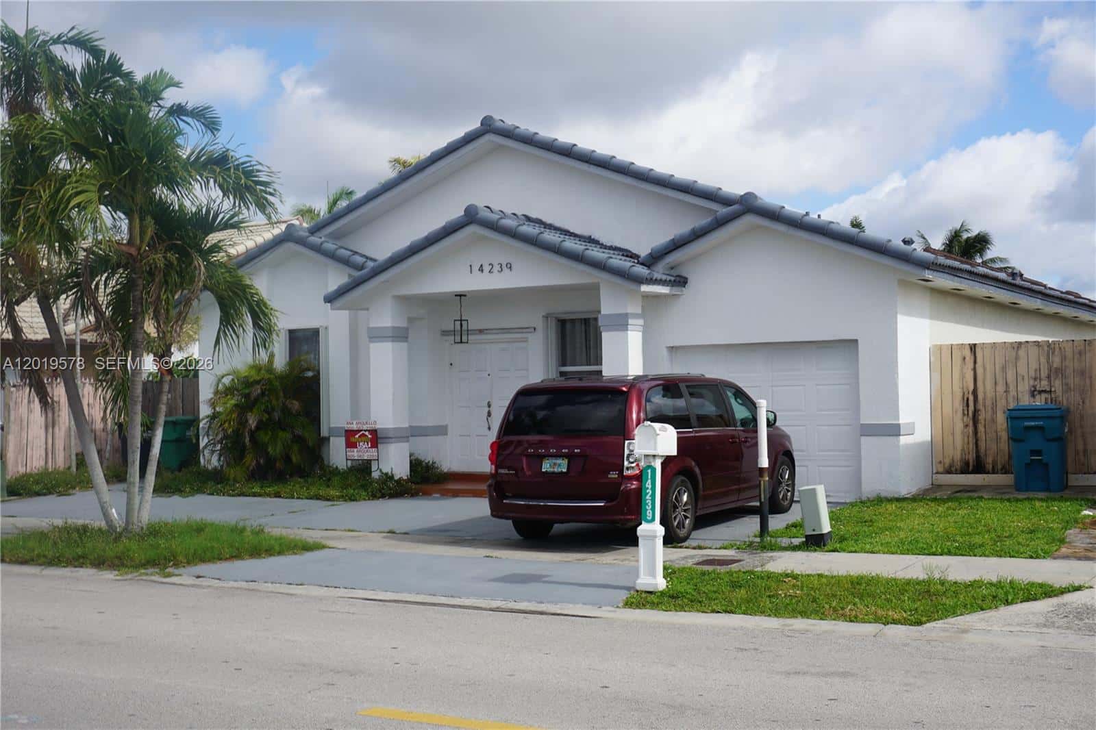 14239 SW 10th St, Miami FL 33184