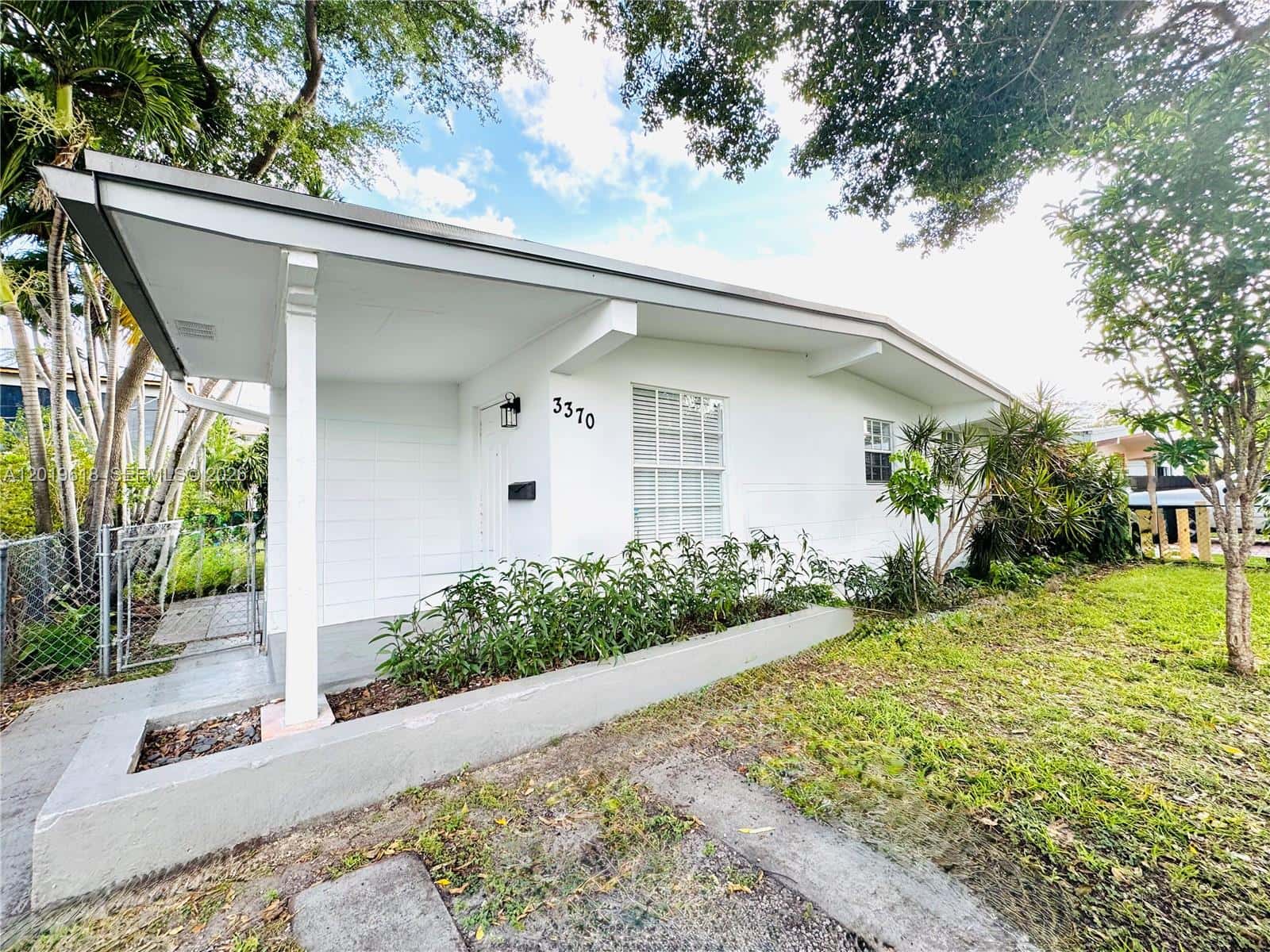 3370 Frow Ave, Miami FL 33133