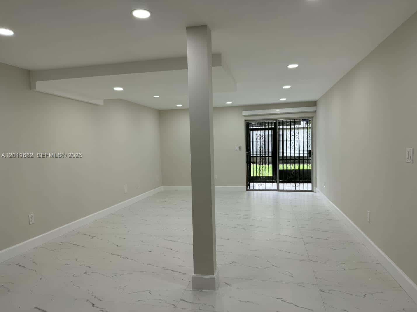 140 NW 87th Ave # G111, Miami FL 33172