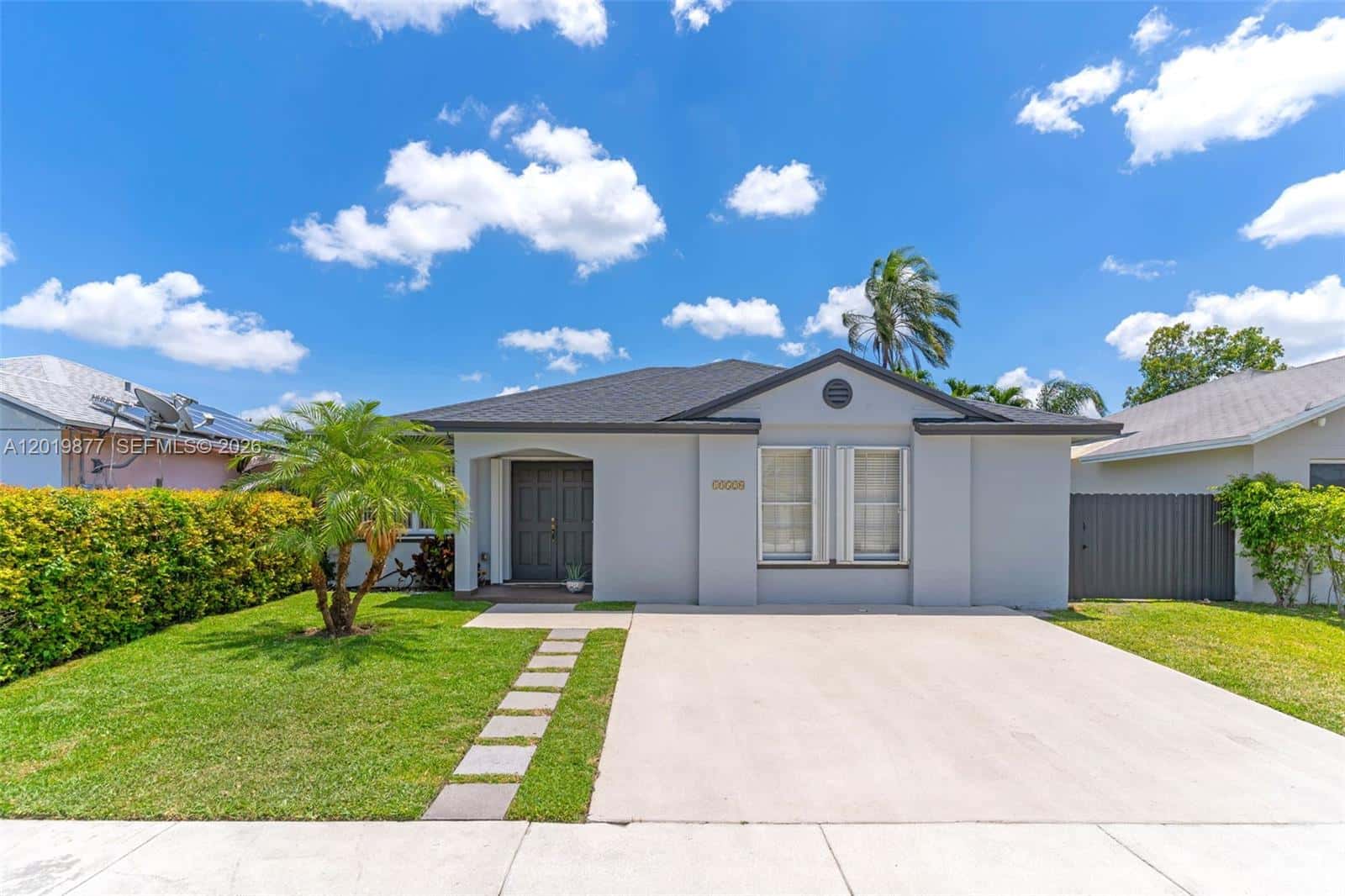 13520 SW 180th Ter, Miami FL 33177