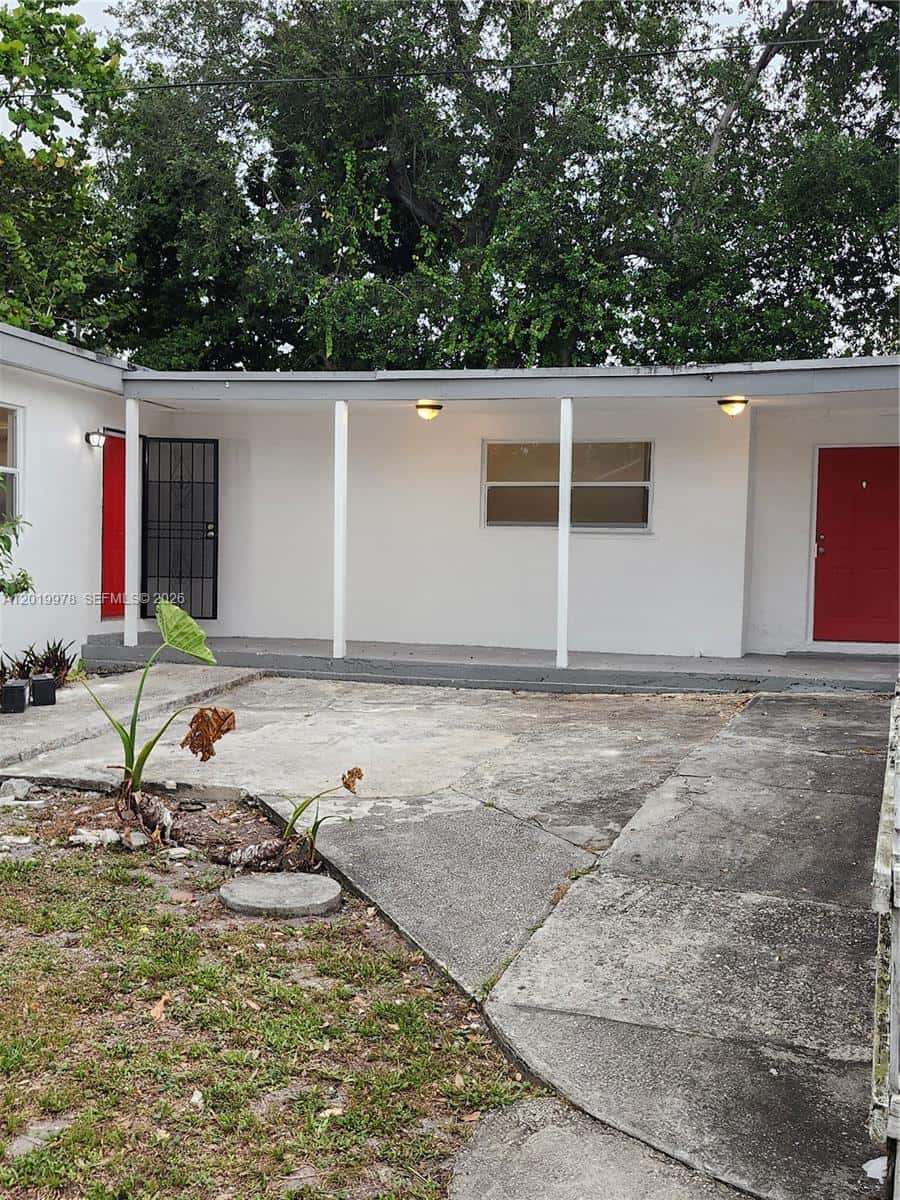551 NE 139th St # 551, North Miami FL 33161