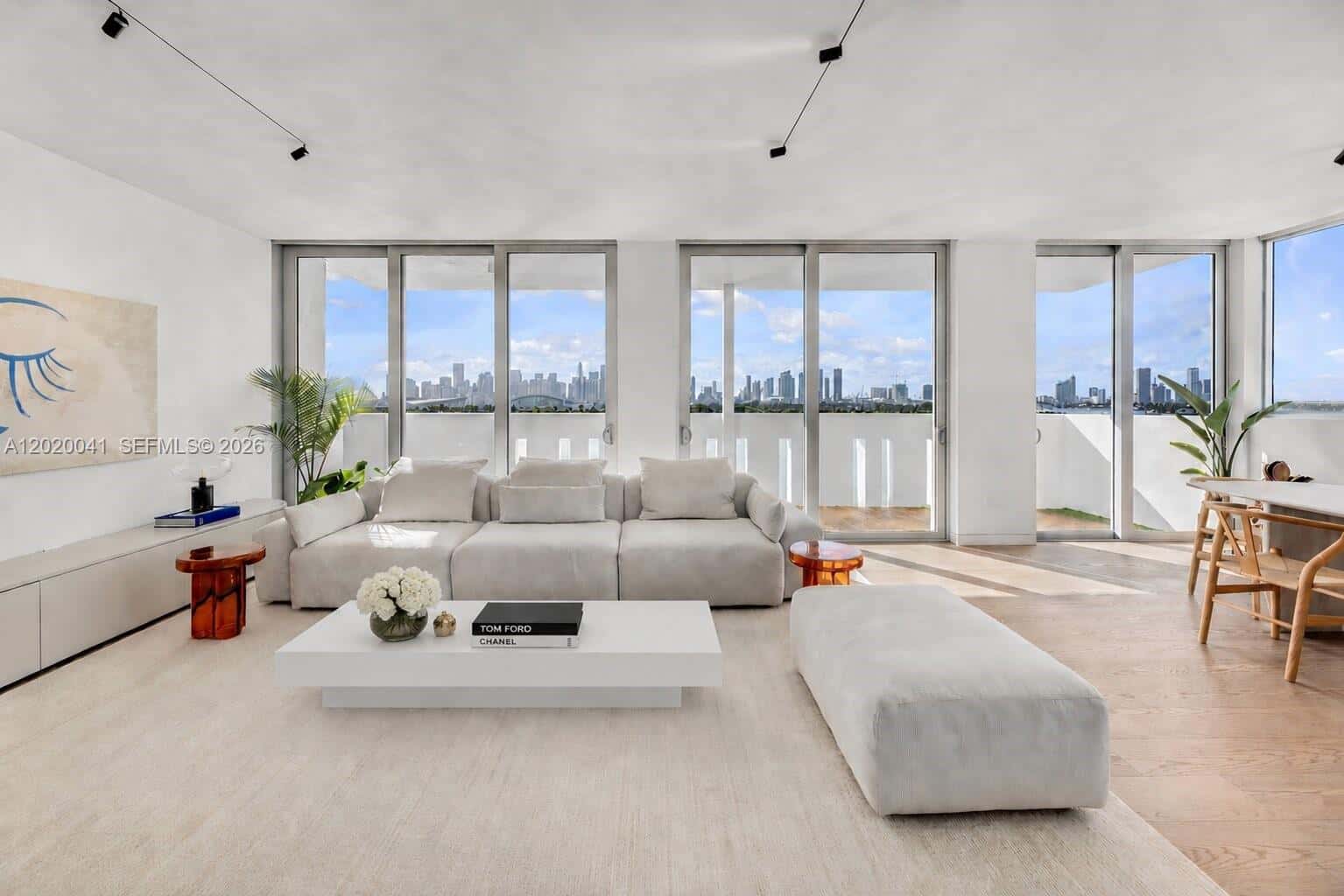 800 West Ave, Miami Beach FL 33139