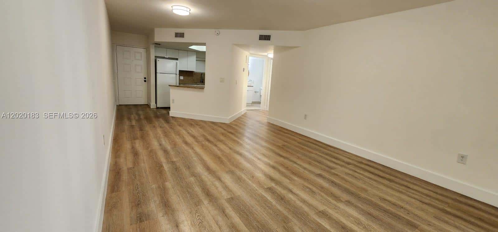 8333 Lake Dr # 104, Doral FL 33166