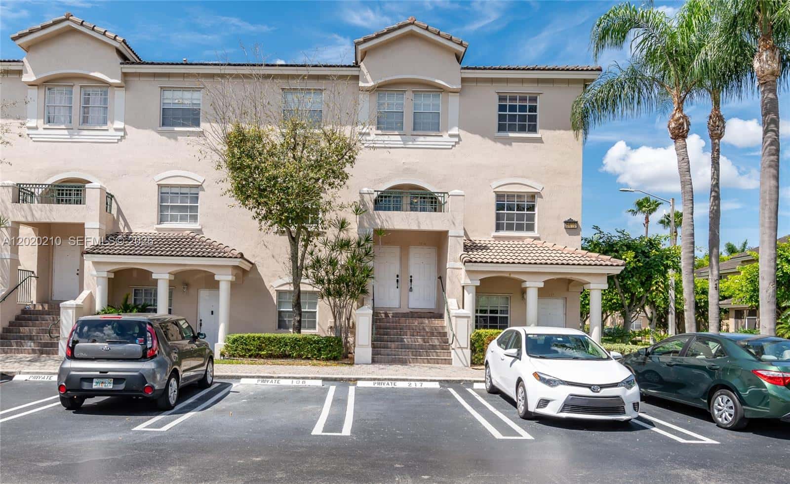 5610 NW 114th Pl # 218, Doral FL 33178