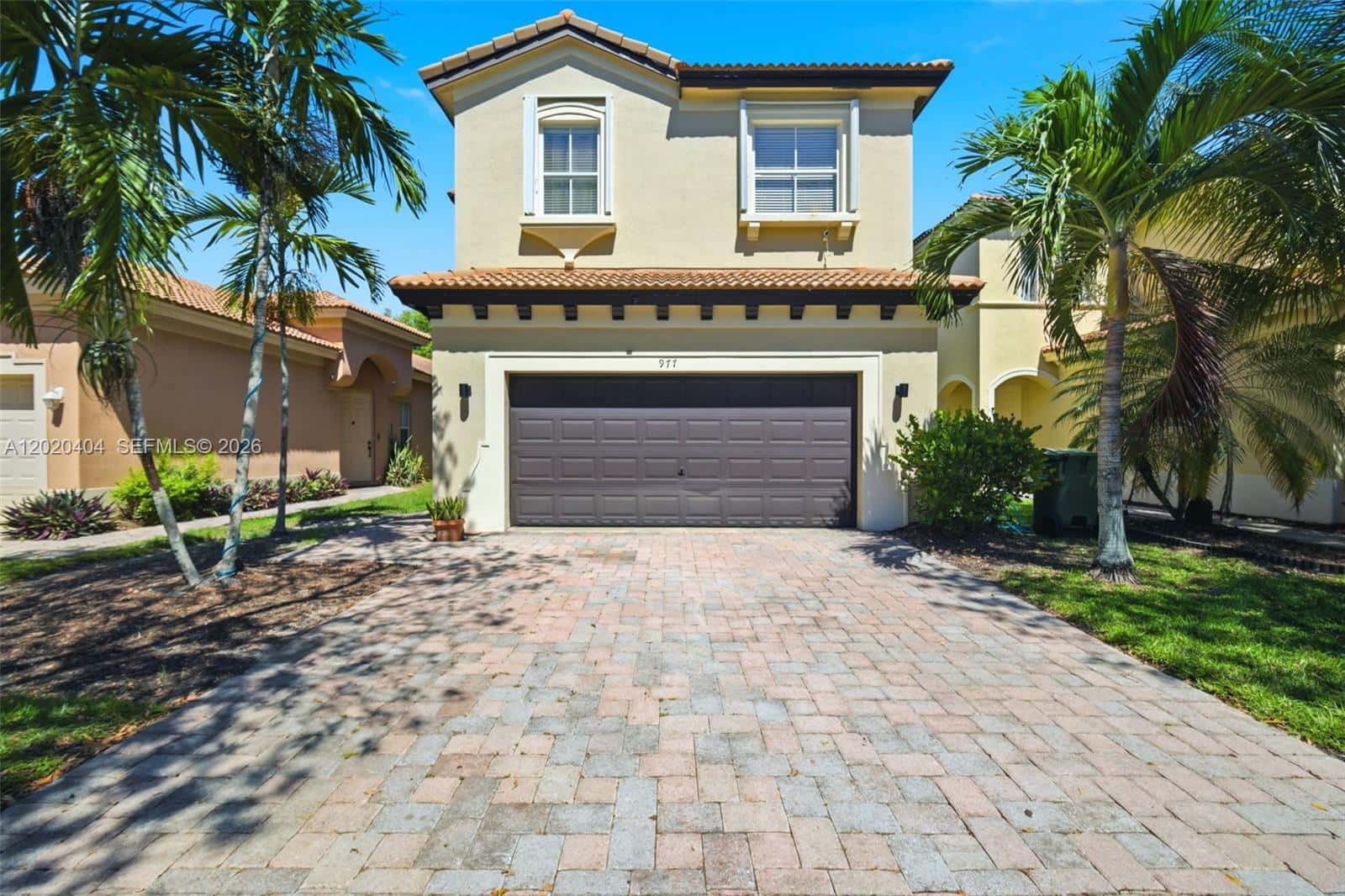 977 NE 37th Pl, Homestead FL 33033