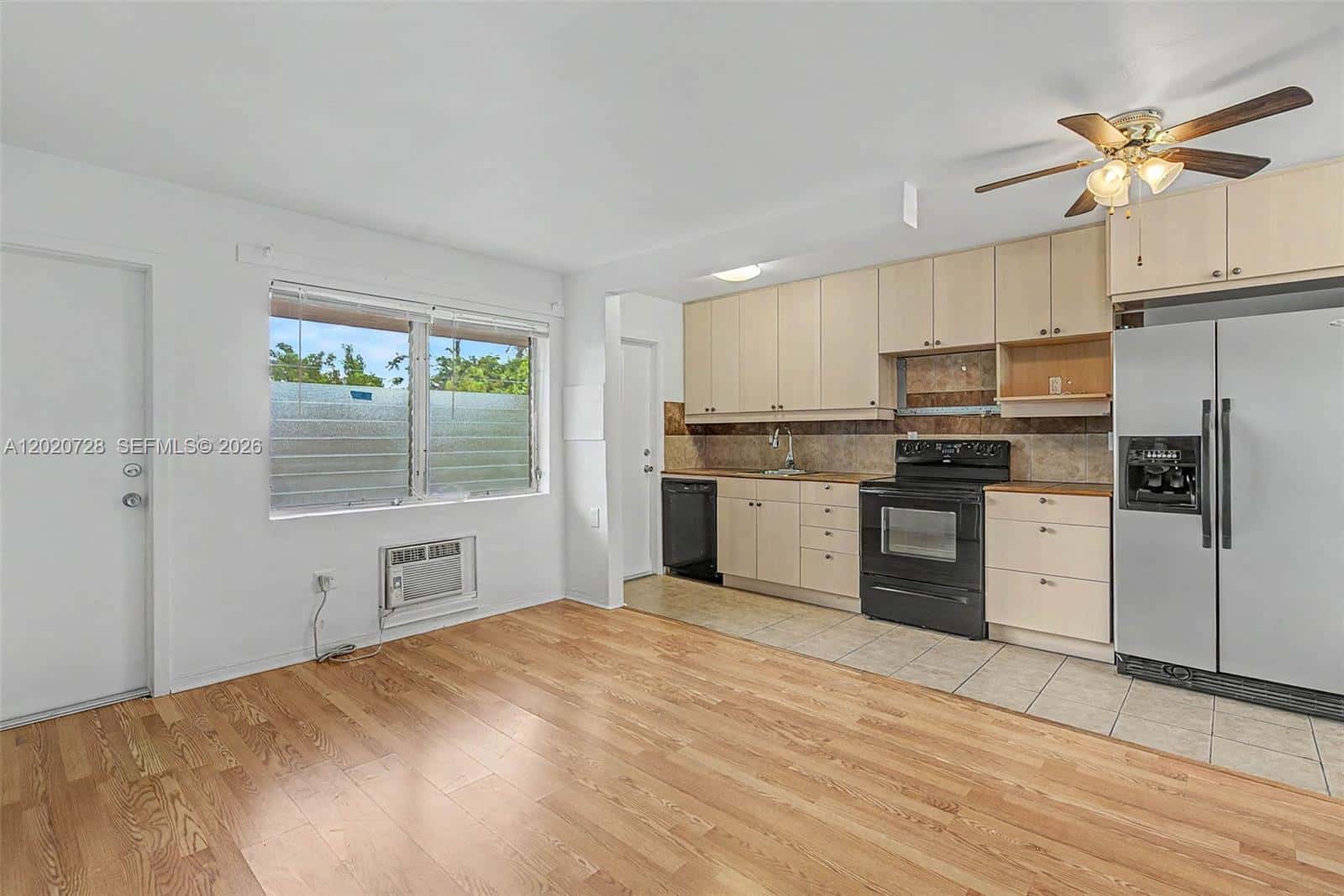 60 NW 79th St # 6, Miami FL 33150