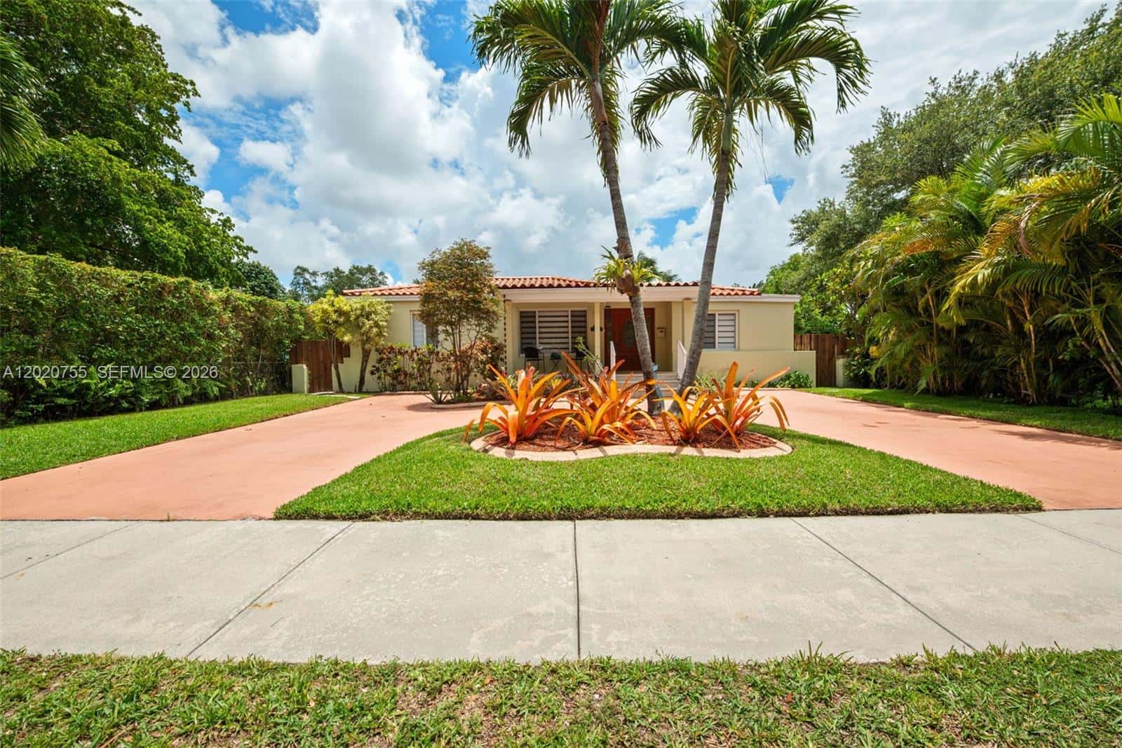 10 S Melrose Dr, Miami Springs FL 33166