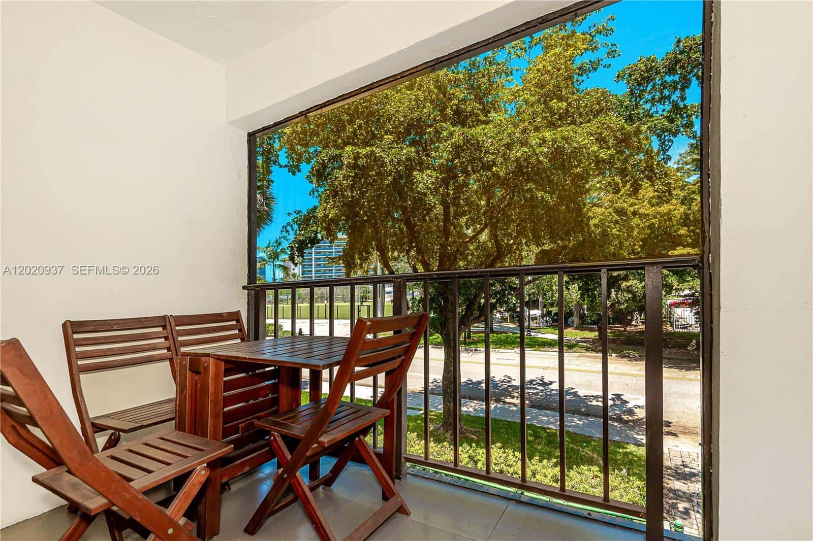 201 178th Dr # 212, Sunny Isles Beach FL 33160