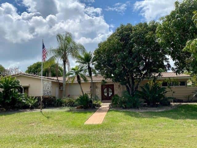 8100 SW 142nd Te, Palmetto Bay FL 33158