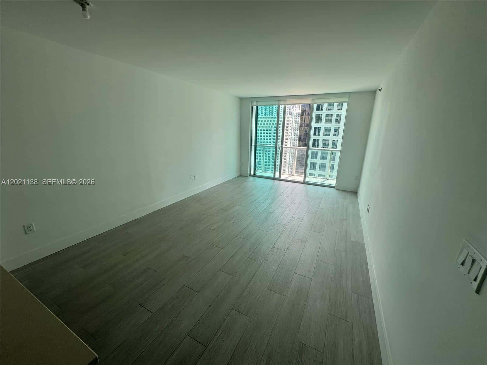 500 Brickell Ave # 3204, Miami FL 33131