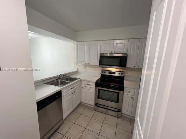 15405 N Miami Lakeway N # 1, Miami Lakes FL 33014