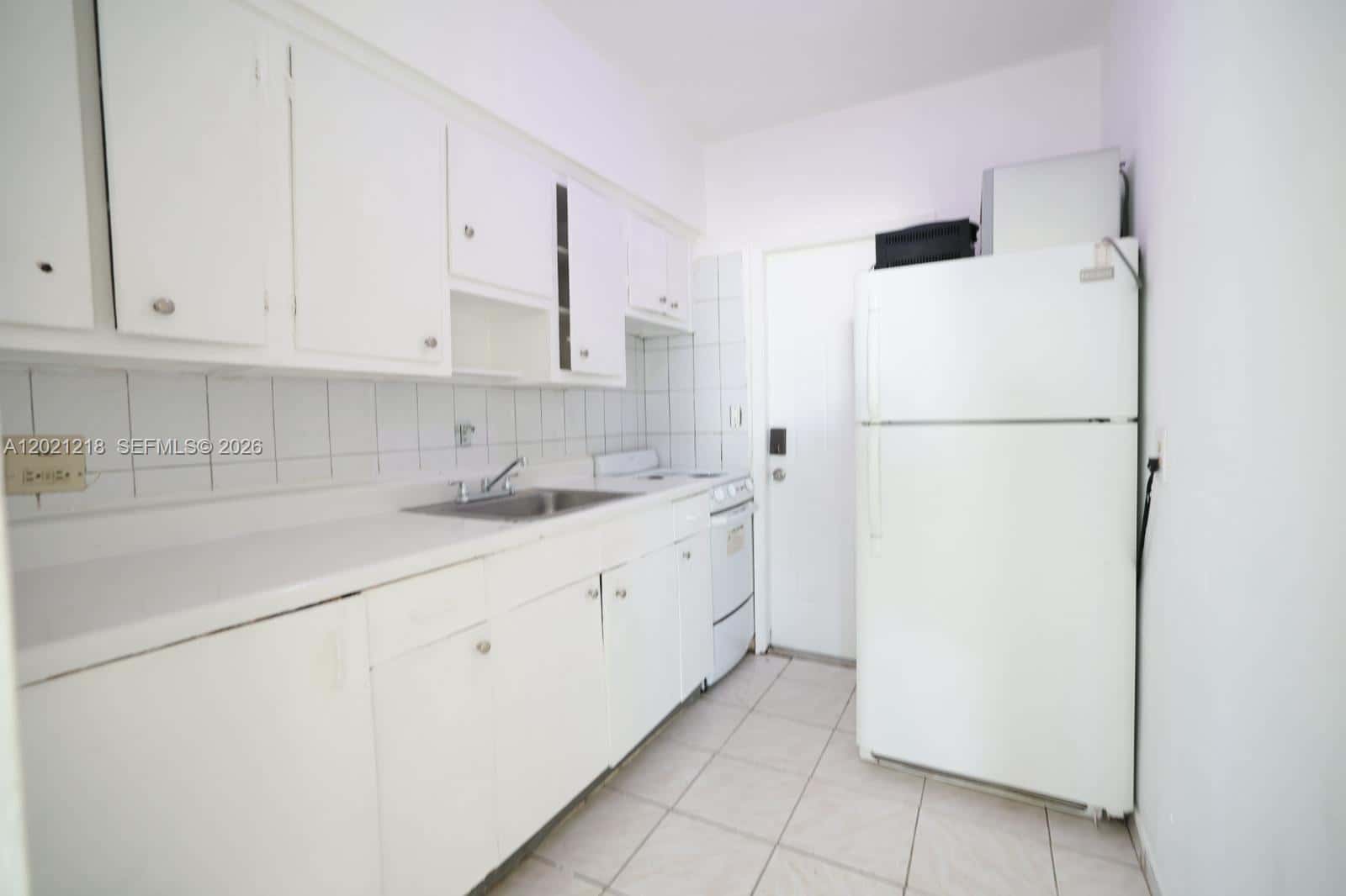 770 83rd St # 3, Miami Beach FL 33141