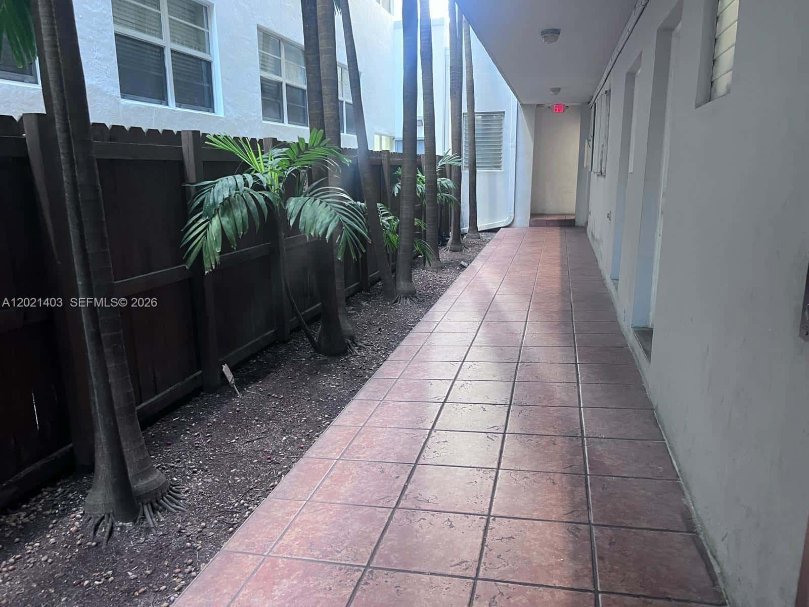 528 Meridian Ave # 503, Miami Beach FL 33139