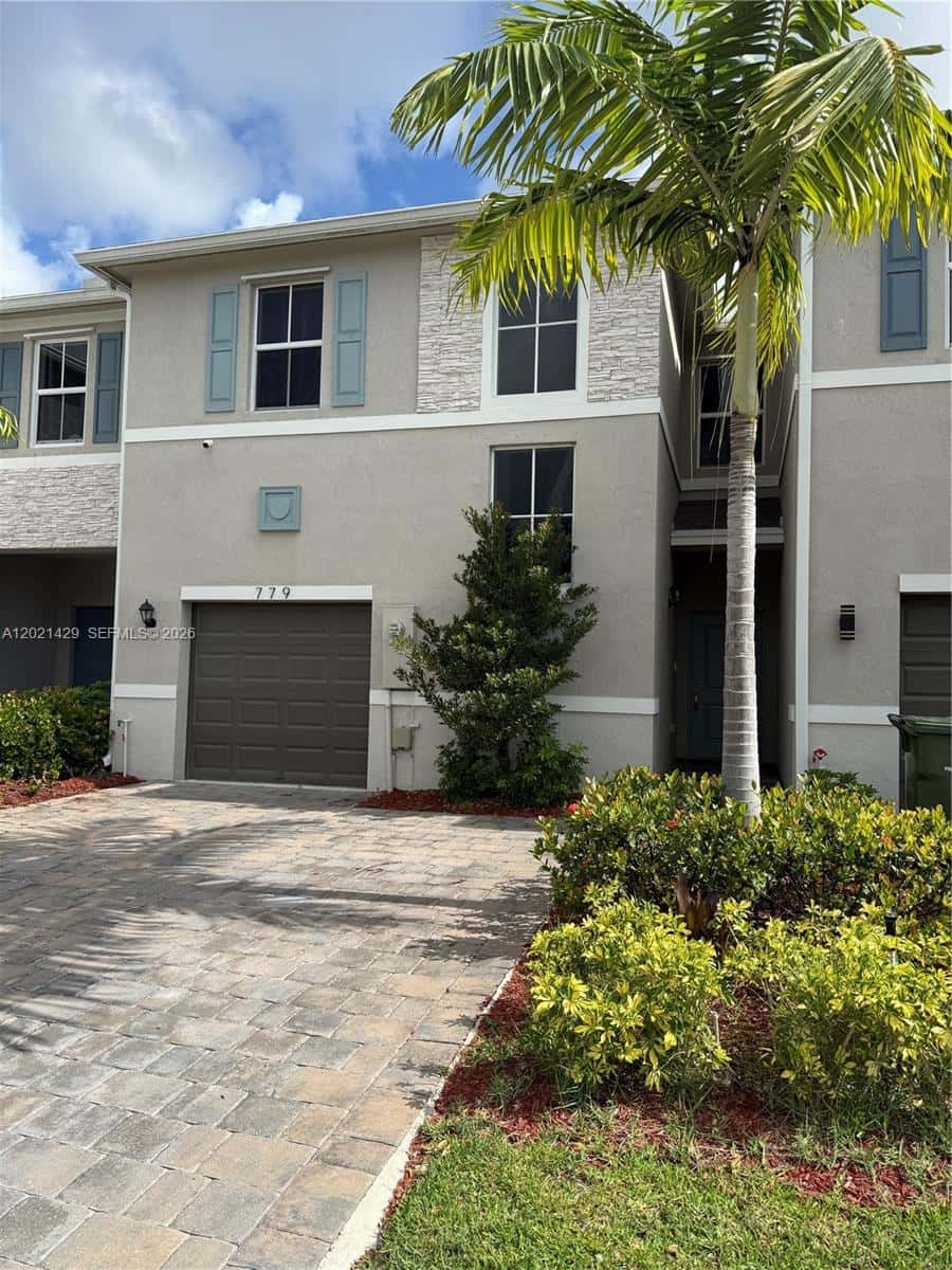 779 SE 18th St # 779, Homestead FL 33034