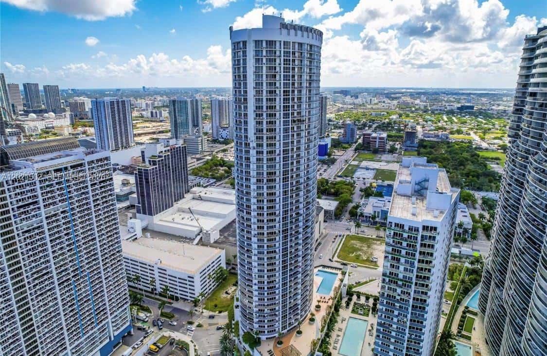 1750 N Bayshore Dr # 2211, Miami FL 33132