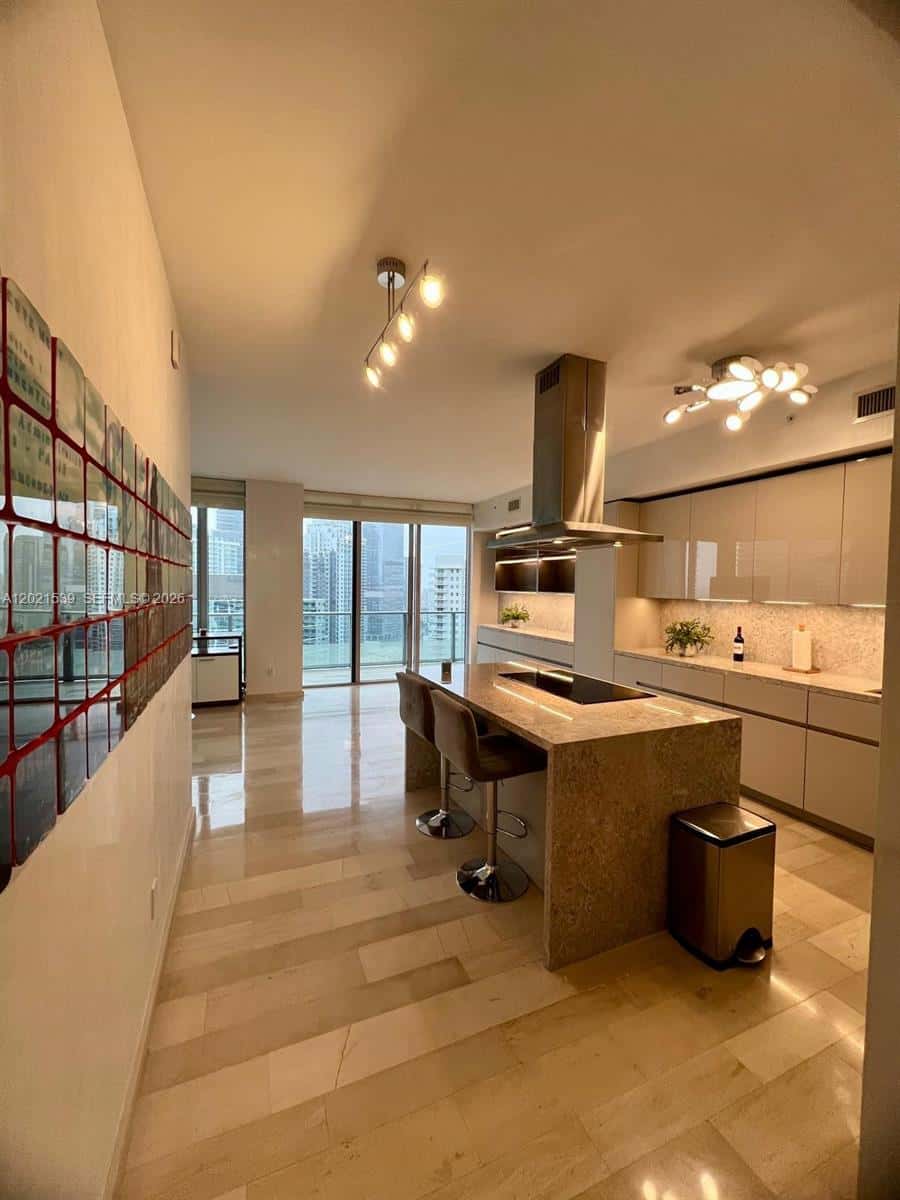 1300 E Brickell Bay Dr # 3701, Miami FL 33131