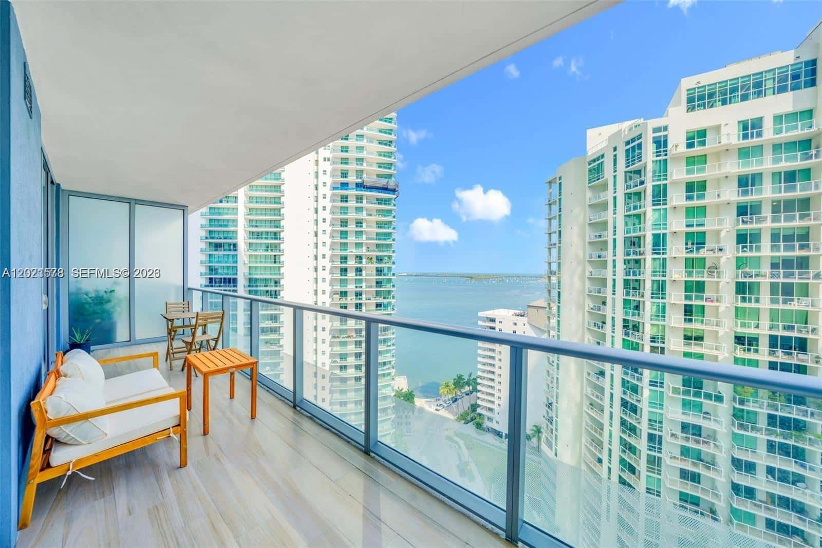 1300 Brickell Bay Dr # 2104, Miami FL 33131