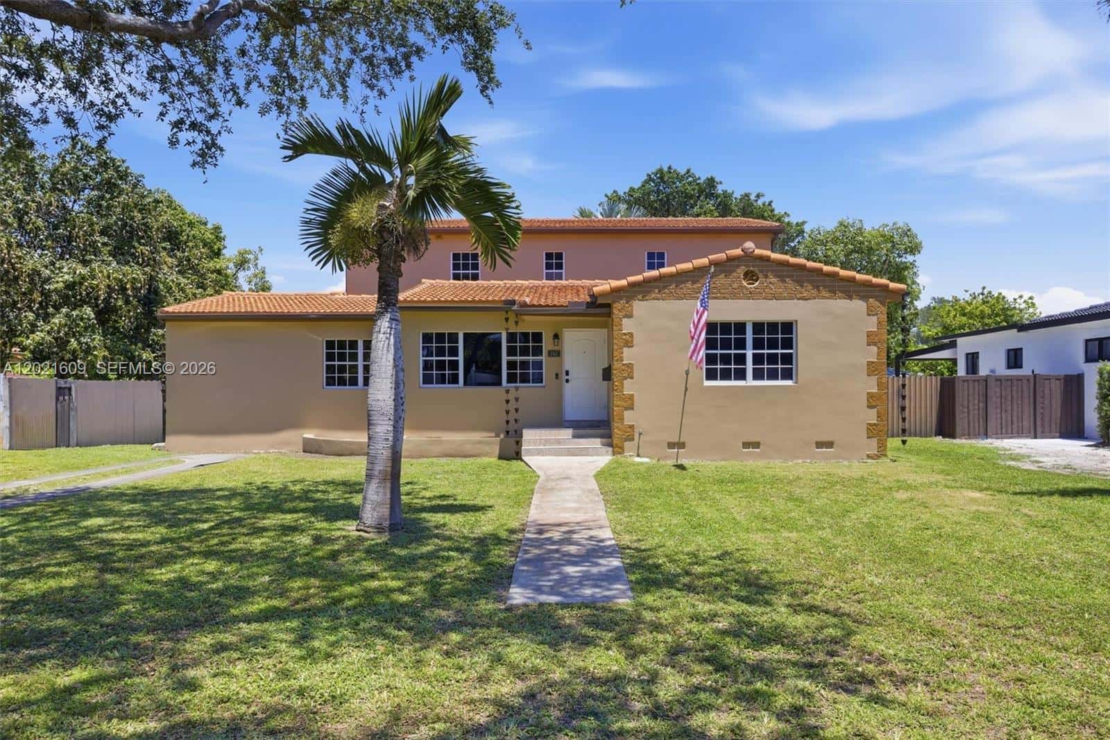 245 Lenape Dr, Miami Springs FL 33166