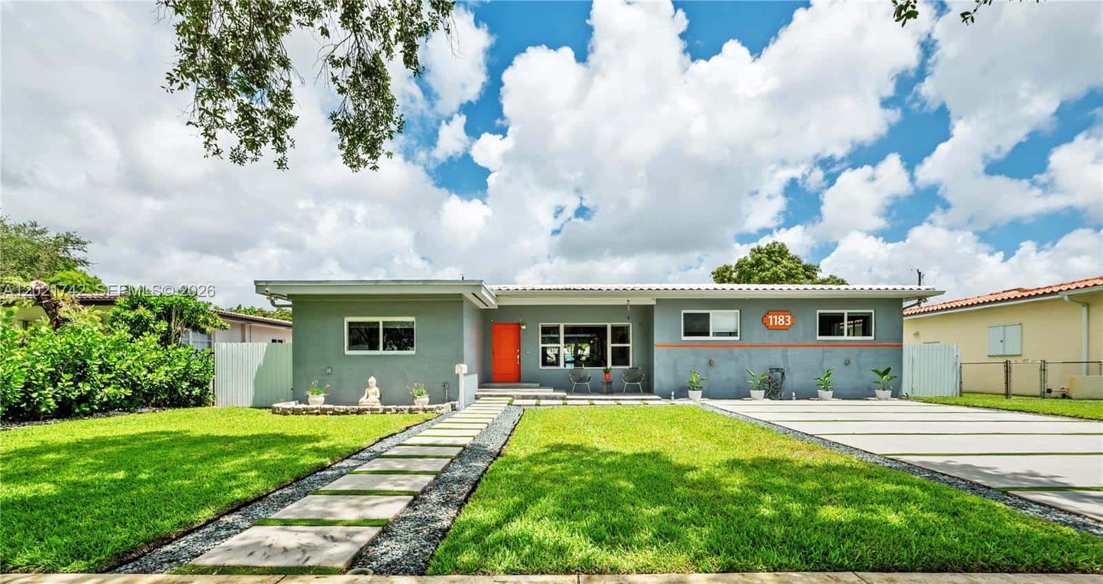 1183 Robin Ave, Miami Springs FL 33166