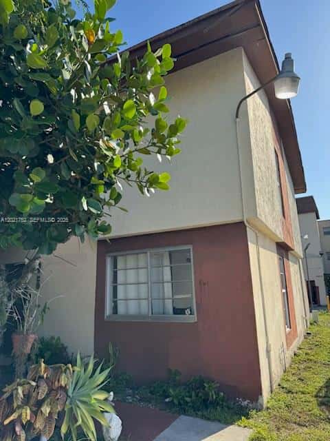 11 SW 109th Ave # C9, Sweetwater FL 33174