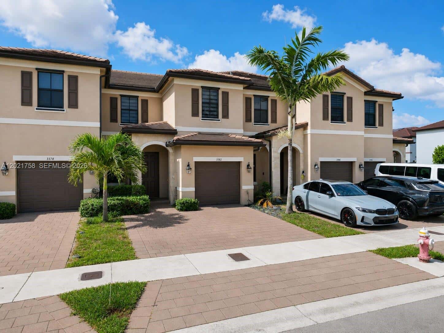 3382 W 104th Ter, Hialeah FL 33018