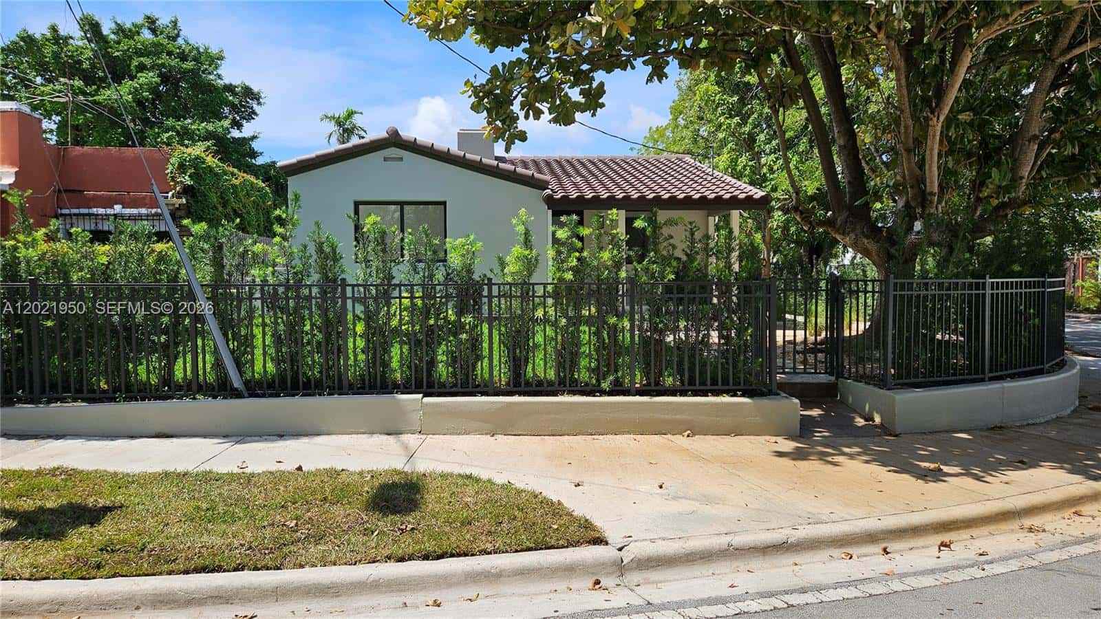 424 NE 63rd St, Miami FL 33138