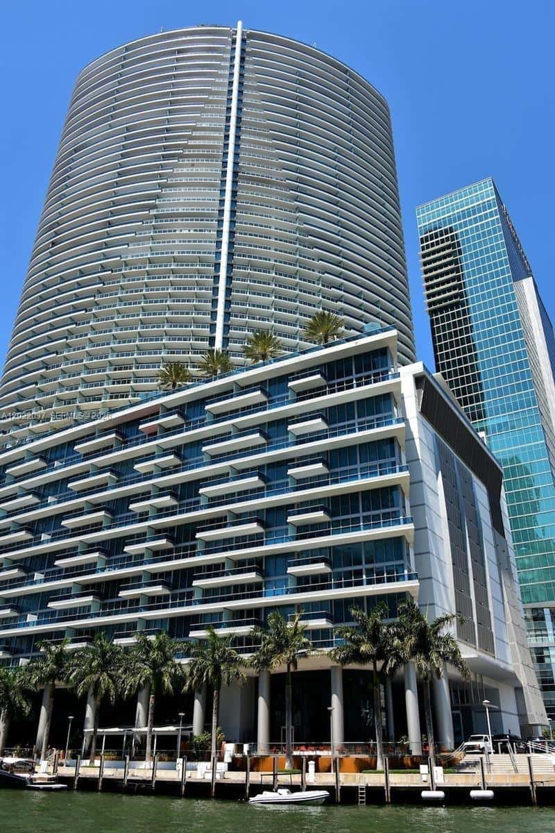 200 Biscayne Boulevard Way # 3911, Miami FL 33131