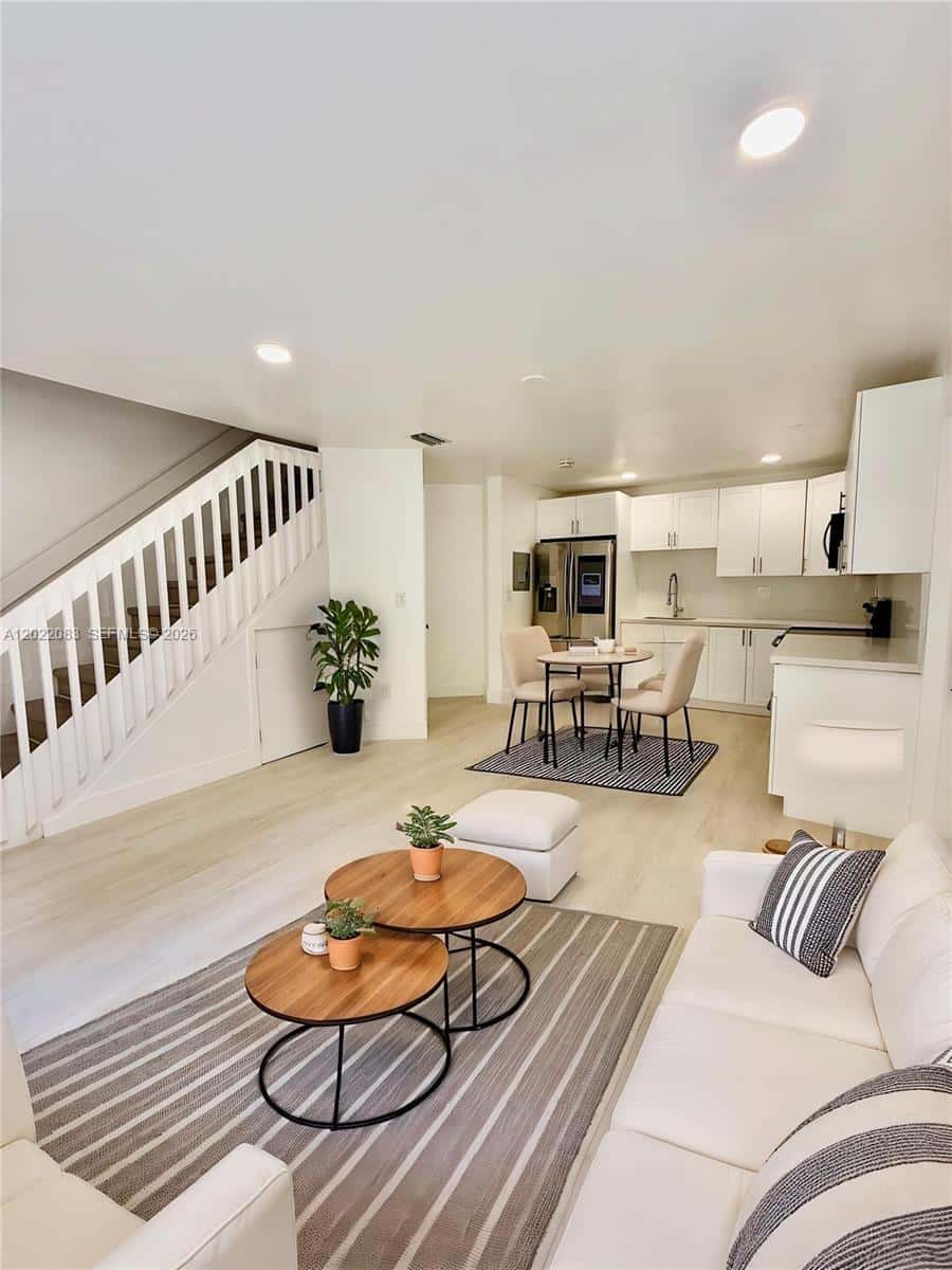 2652 SW 34th Ave REAR, Miami FL 33133