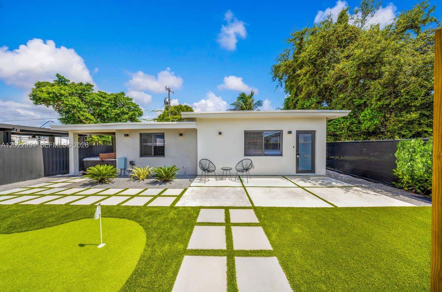 111 NW 53rd St, Miami FL 33127