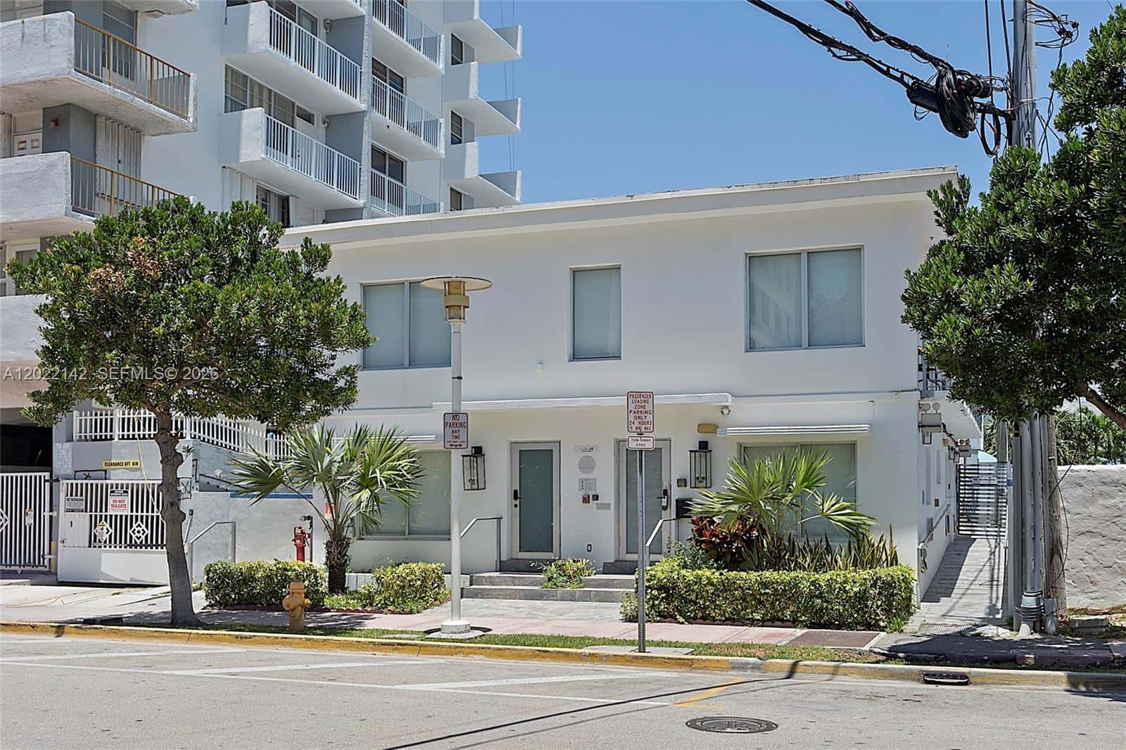 235 18th St, Miami Beach FL 33139