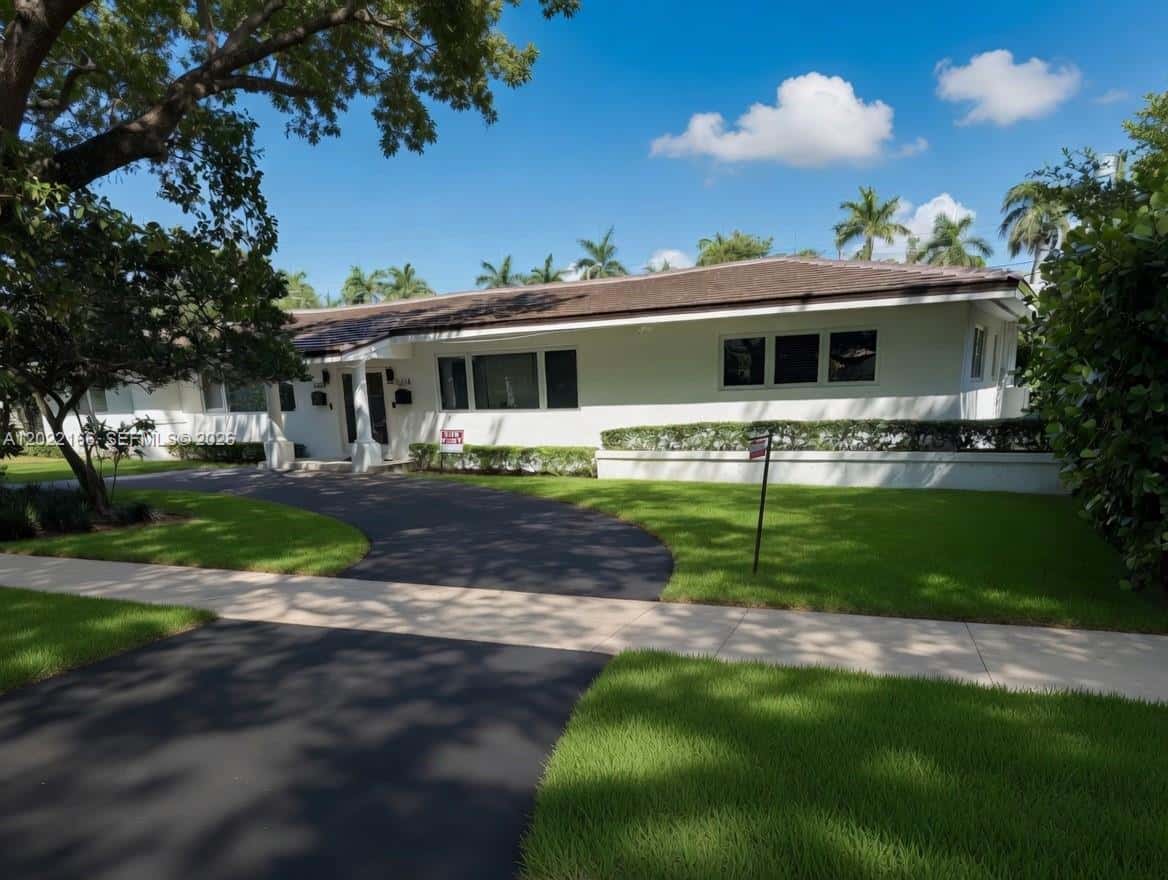 5314 Orduna Dr # 5314, Coral Gables FL 33146