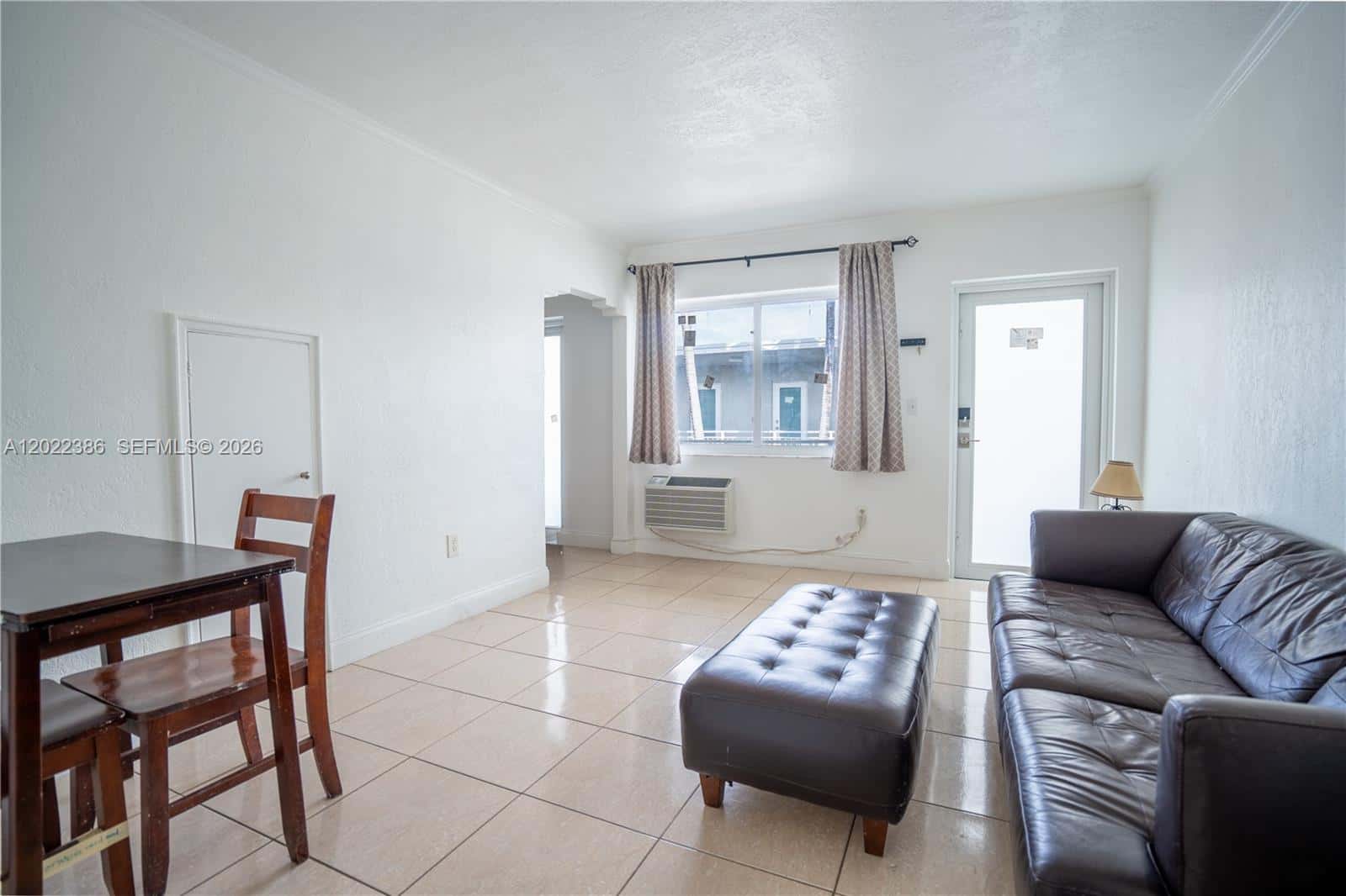 7435 Harding Ave # 204, Miami Beach FL 33141