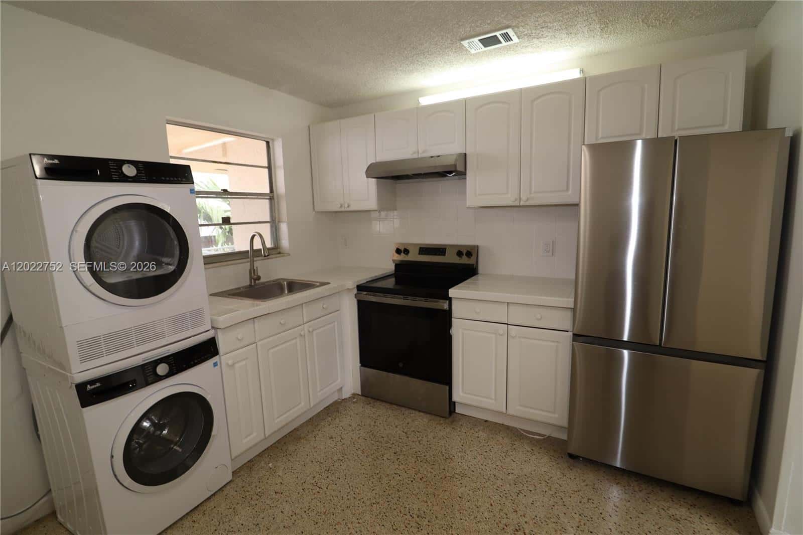 951 SW 7th St # 5, Miami FL 33130