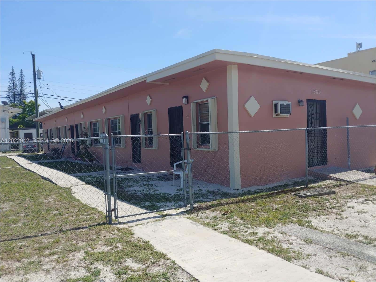 1260 Sesame St # 4, Opa-Locka FL 33054