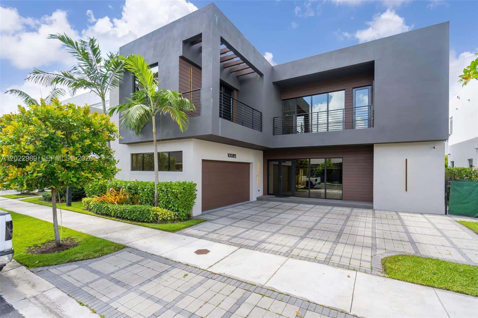 10082 NW 77th St, Doral FL 33178
