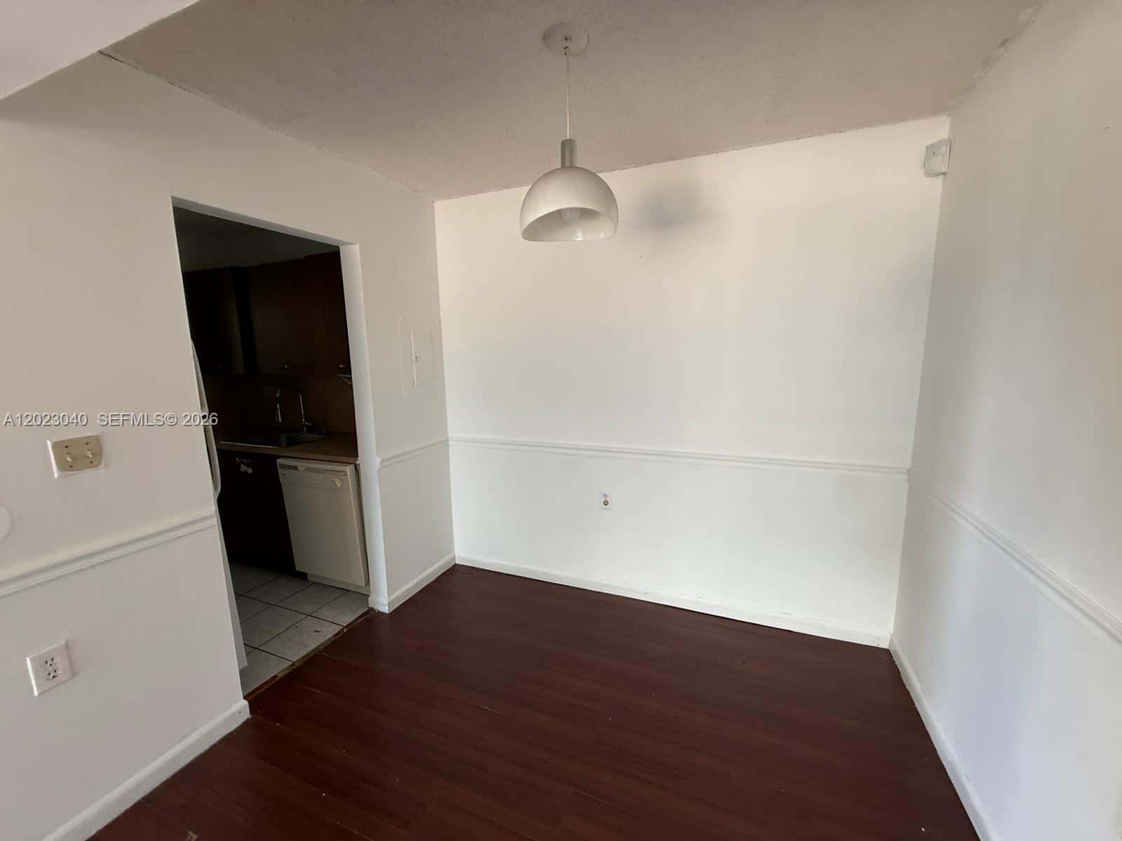 6975 NW 179th St # 204, Hialeah FL 33015