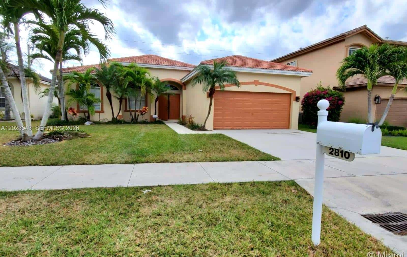 2810 Dunwoodie Pl, Homestead FL 33035