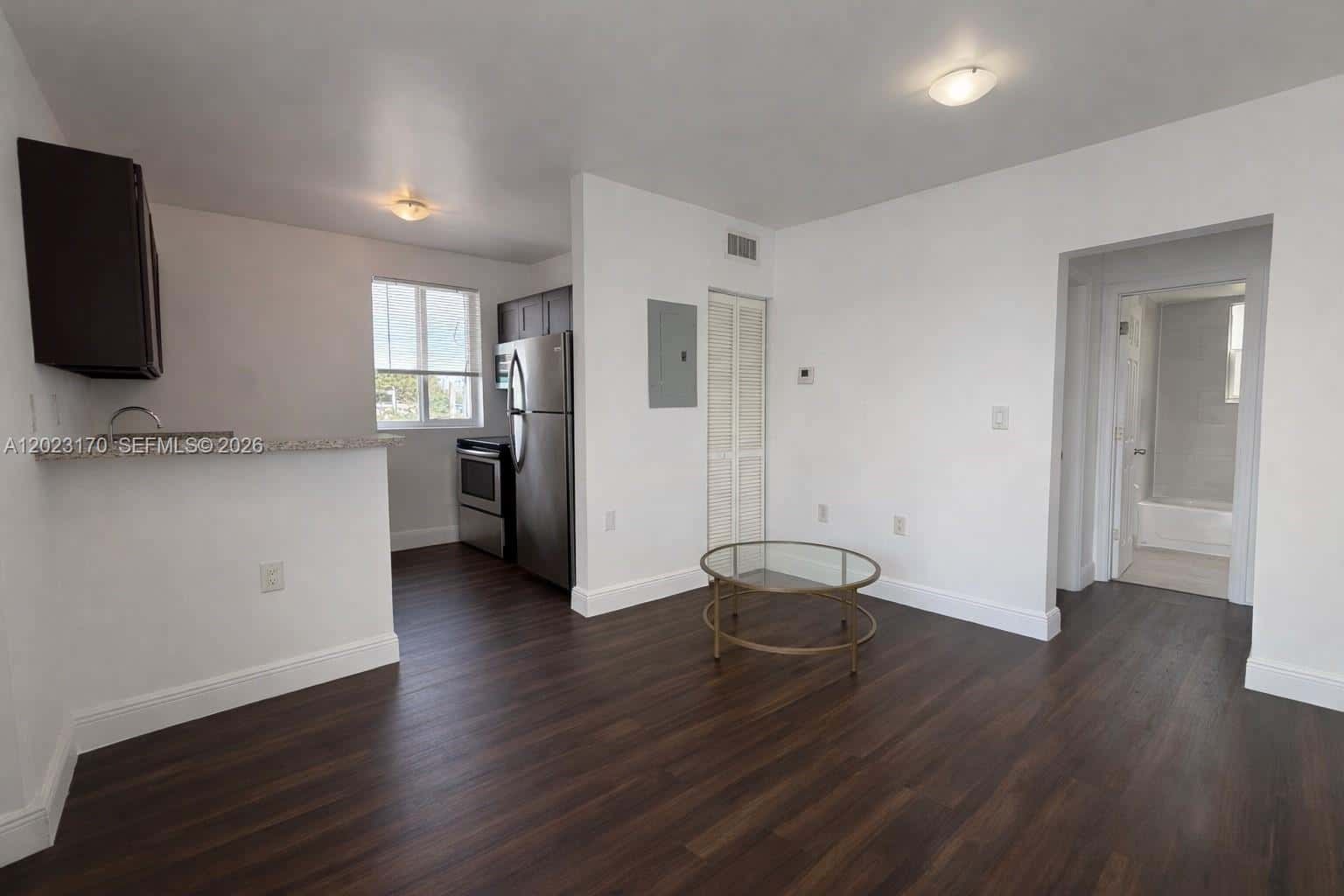 540 NW 7th St # 36, Miami FL 33136