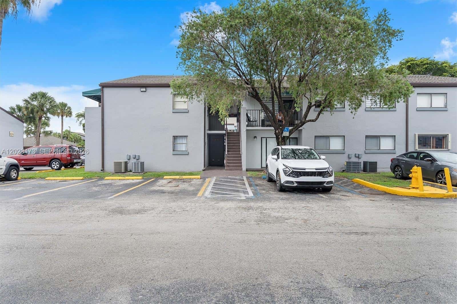 7407 SW 152nd Ave # 103, Miami FL 33193