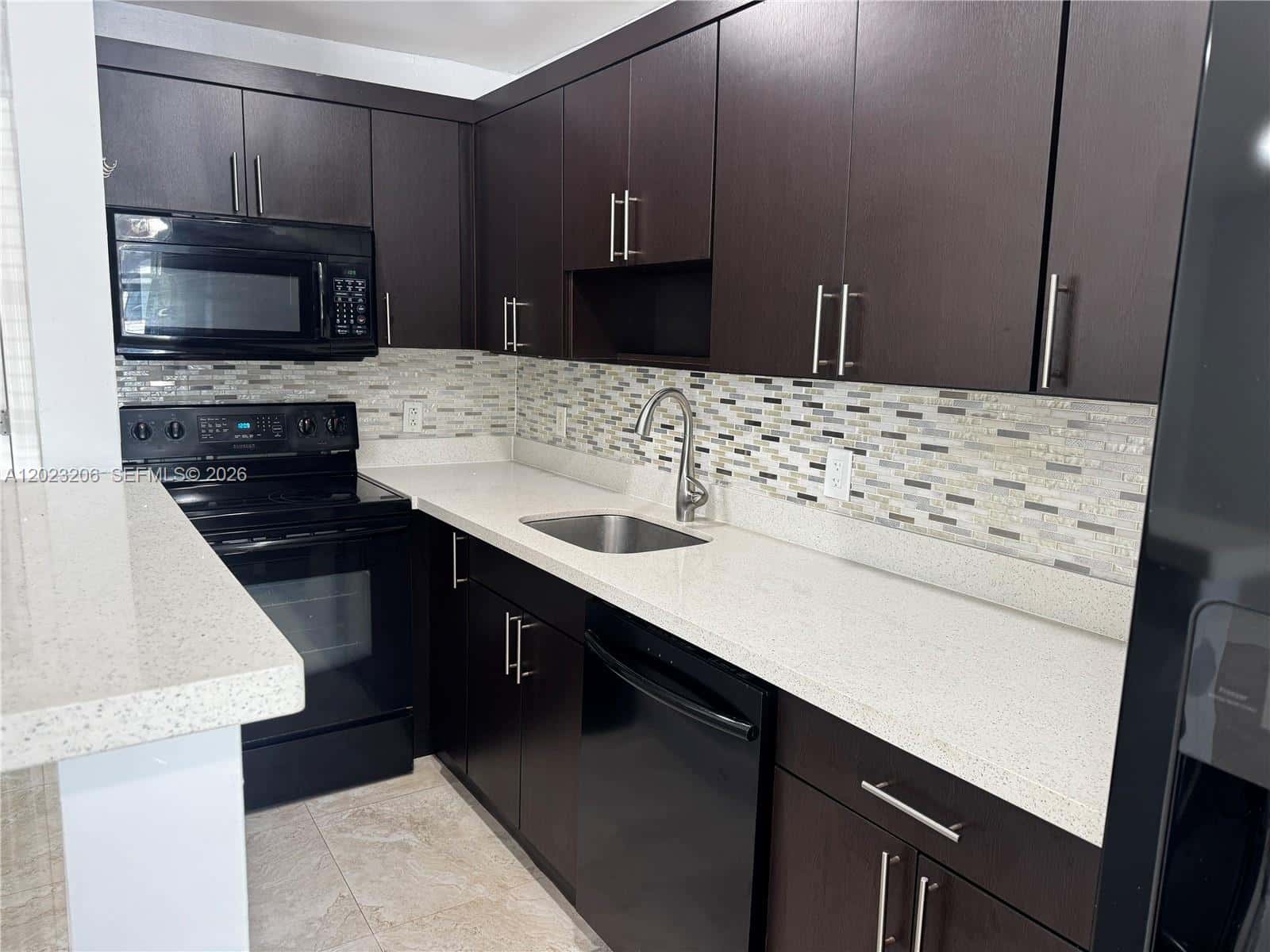 1860 Venice Park Dr # 107, North Miami FL 33181