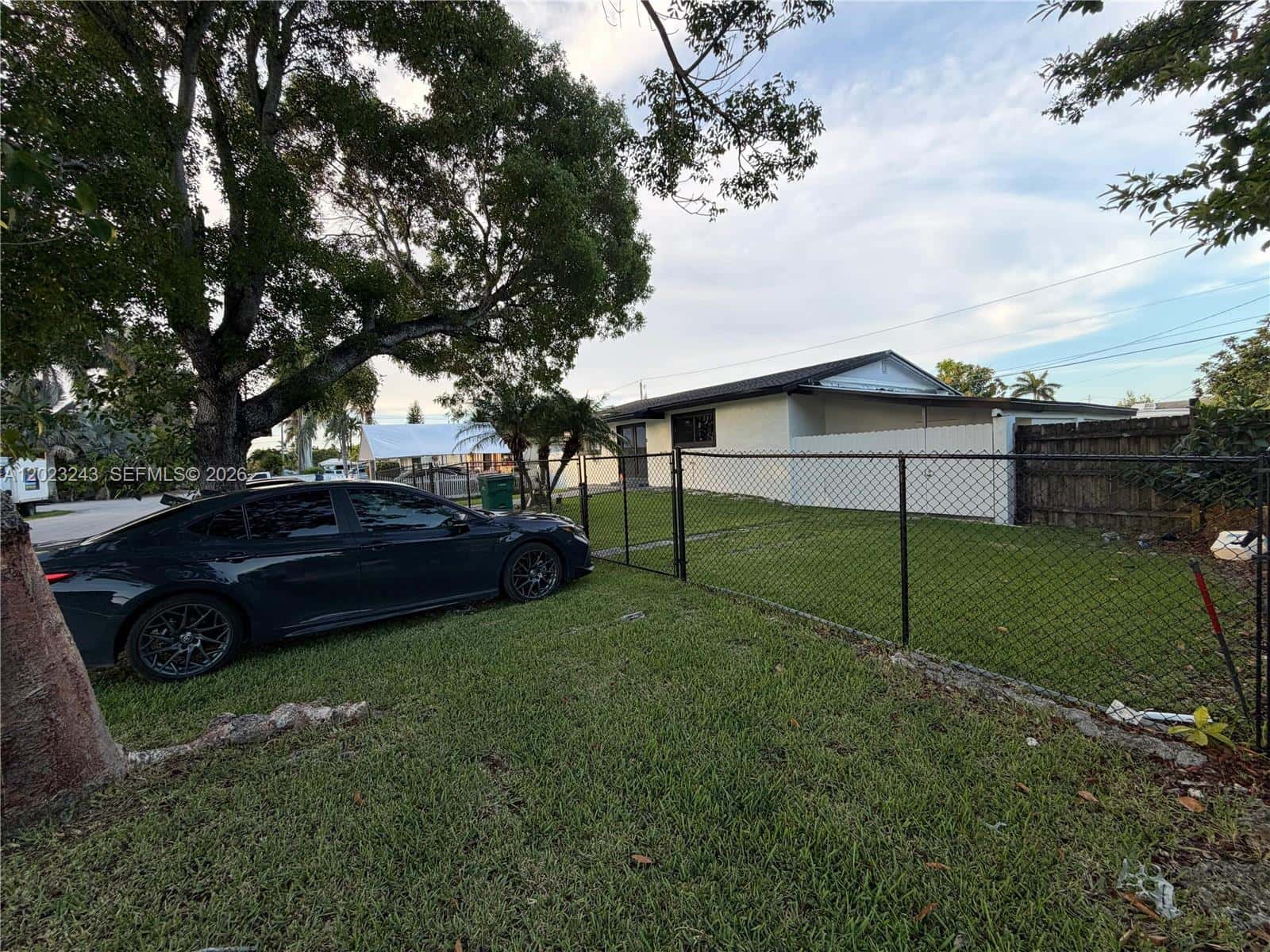 553 SW 6th Ct, Florida City FL 33034