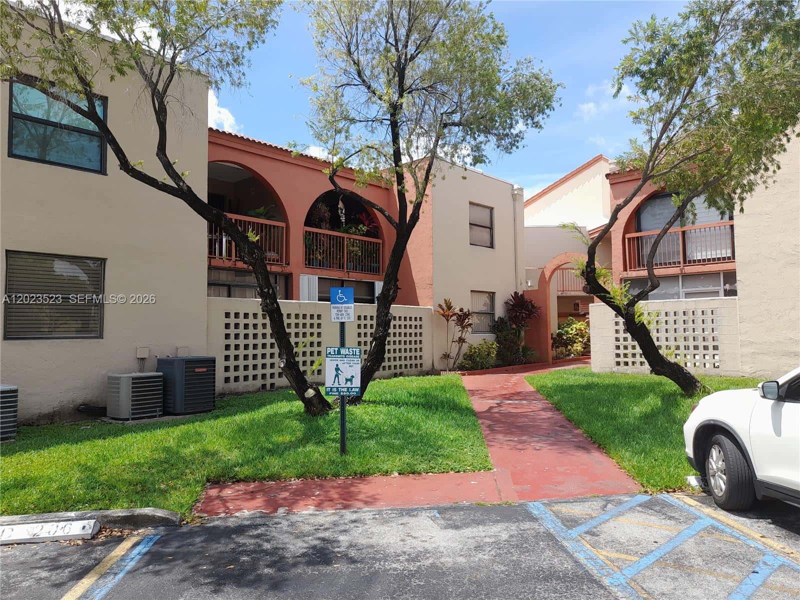 10245 NW 9th St Cir # 9, Miami FL 33172
