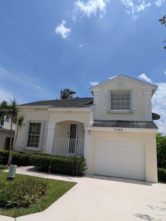 11740 SW 102nd St, Miami FL 33186