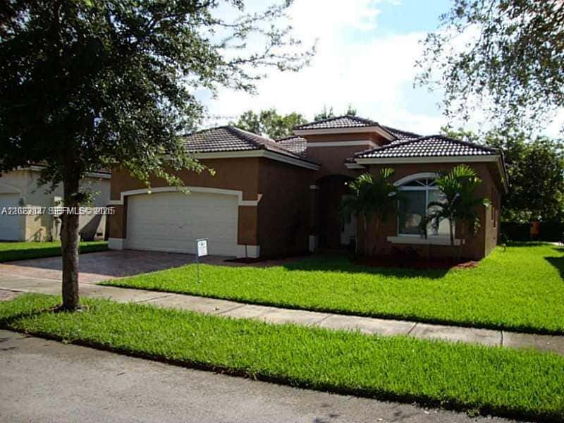2241 SE 17th Ave, Homestead FL 33035