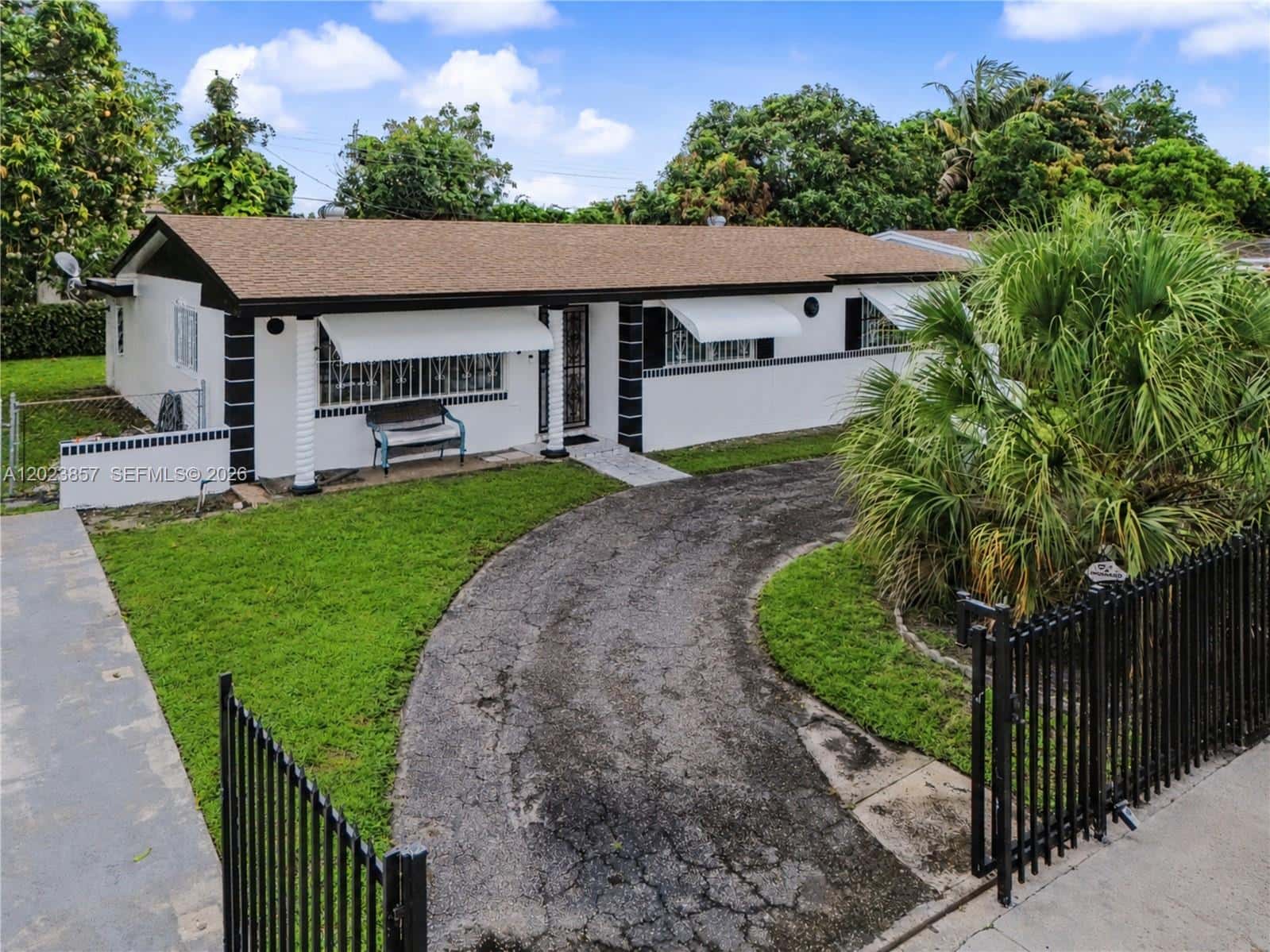 18805 NW 19th Ct, Miami Gardens FL 33056